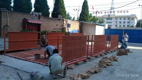 揚州建筑工地洗車機?治理揚塵