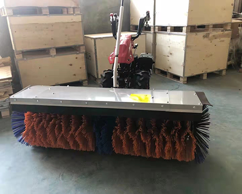 如何正確的使用除雪設備——掃雪機1